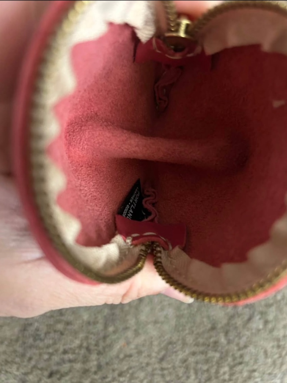 🥠 Portland Leather Goods Fortune Cookie Pouch — Retired Guava Pink? - Picture 3 of 4